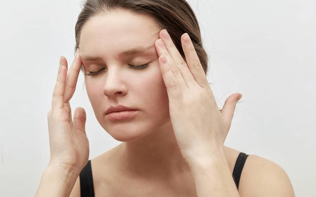 让你告别眼部困扰熬夜族的救星AG旗舰厅网站首页这3款眼霜(图3)